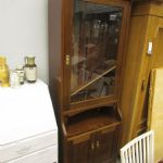 687 8607 DISPLAY CABINET